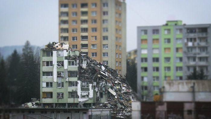 K výbuchu bytovky v Prešově přispěli také její obyvatelé